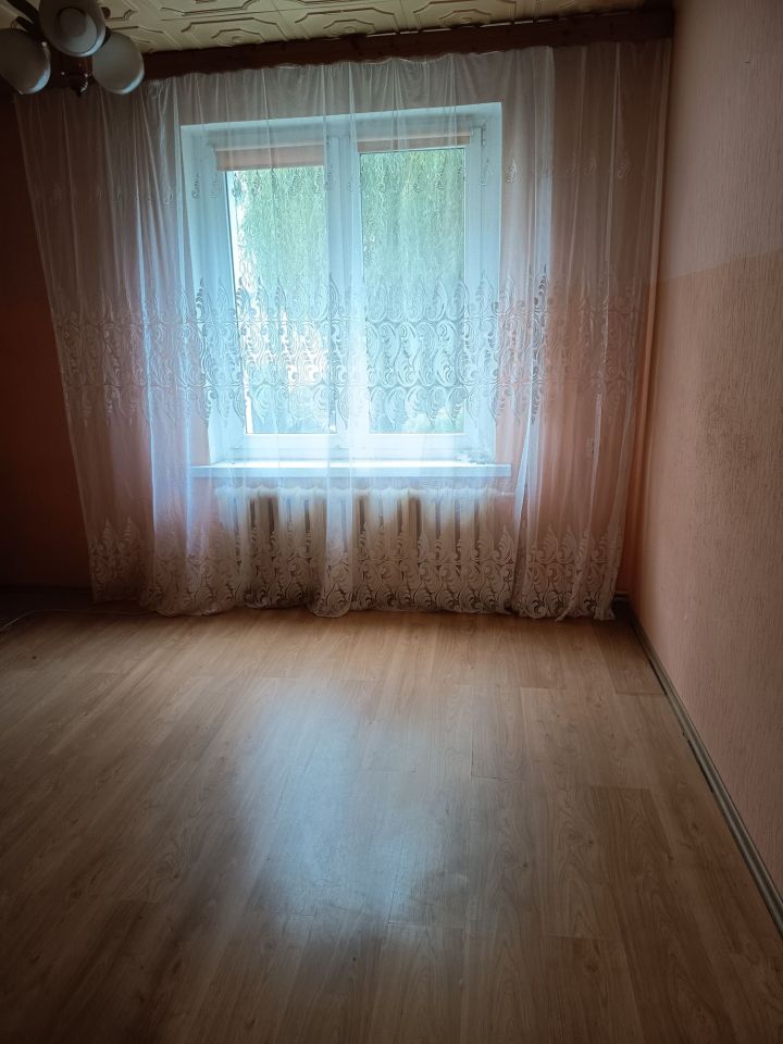 Mieszkanie 3-pokojowe Jarocin. Zdjęcie 3