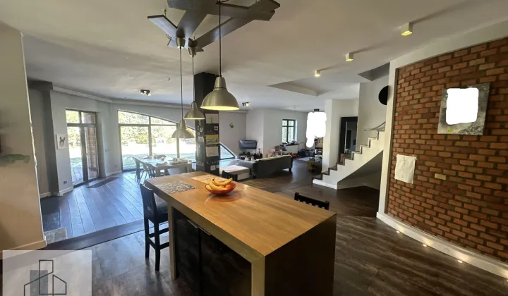 dom wolnostojący, 6 pokoi Izabelin-Dziekanówek