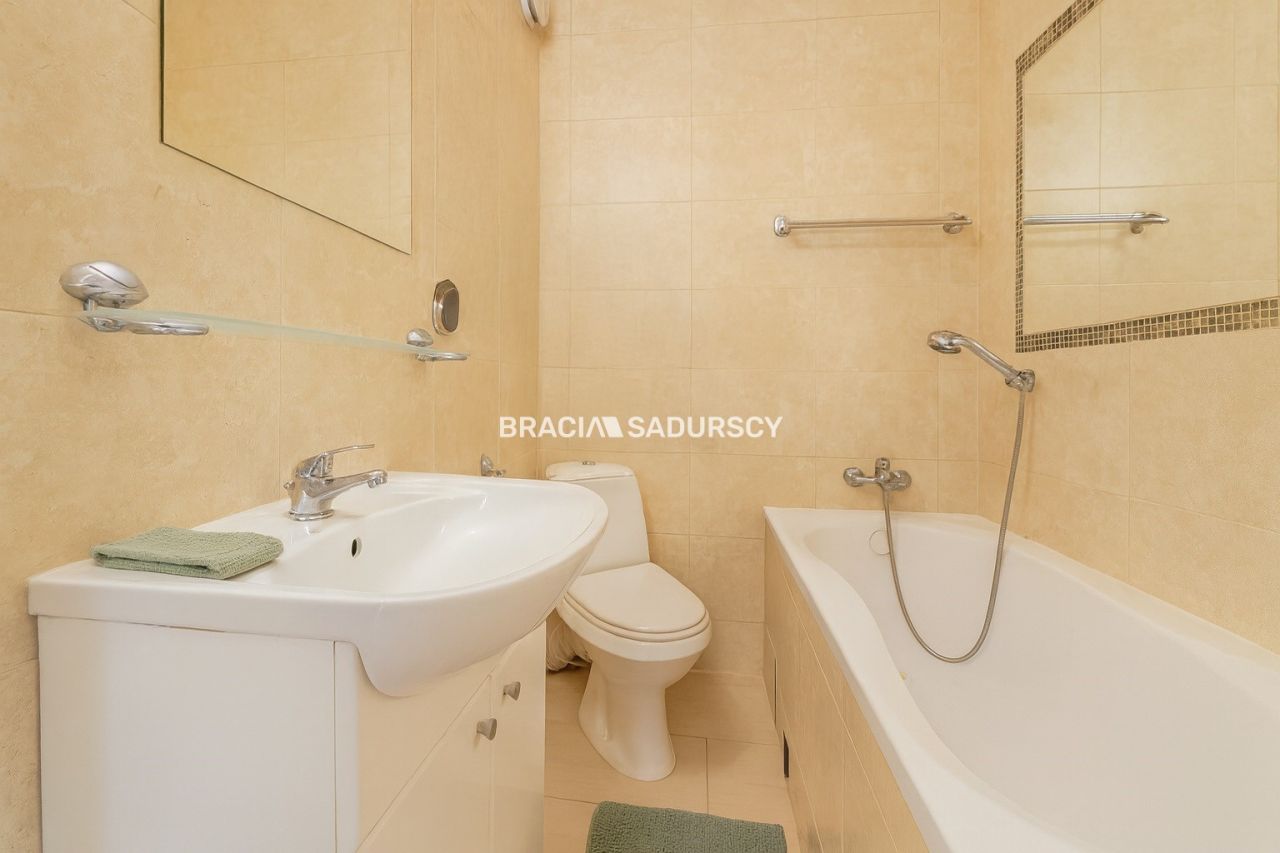 Mieszkanie 3-pokojowe Kraków Krowodrza, ul. gen. Augusta Fieldorfa-Nila. Zdjęcie 9