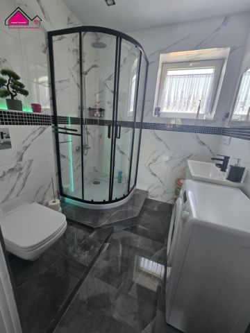 dom wolnostojący, 7 pokoi Kleczew, ul. 50-lecia Kopalni Konin. Zdjęcie 2