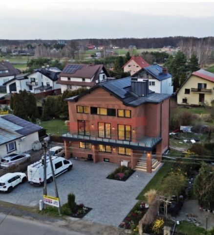 dom wolnostojący, 8 pokoi Chrząstowice, ul. Zielona. Zdjęcie 2