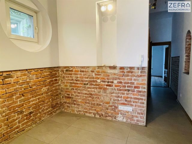 Lokal Kraków Stare Miasto, ul. Karmelicka. Zdjęcie 5