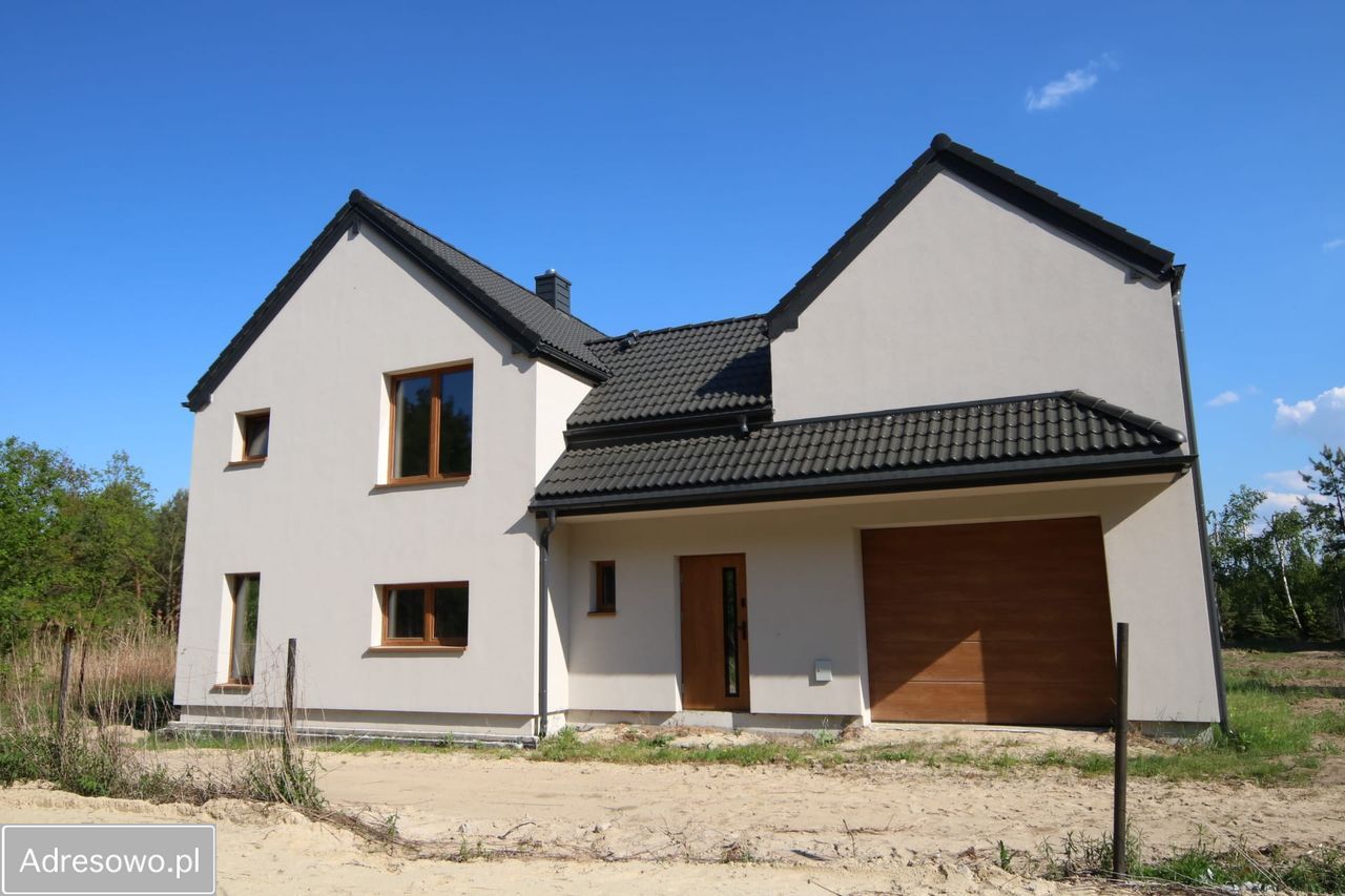 dom wolnostojący, 5 pokoi Szczawin, ul. Kościelna. Zdjęcie 1