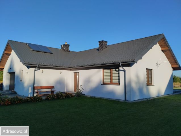 dom wolnostojący, 4 pokoje Ostrów Lubelski. Zdjęcie 1