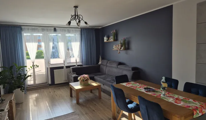 Mieszkanie 3-pokojowe Nowy Dwór Gdański Centrum