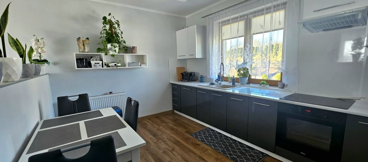 dom wolnostojący, 5 pokoi Tworzyjanów. Zdjęcie 6