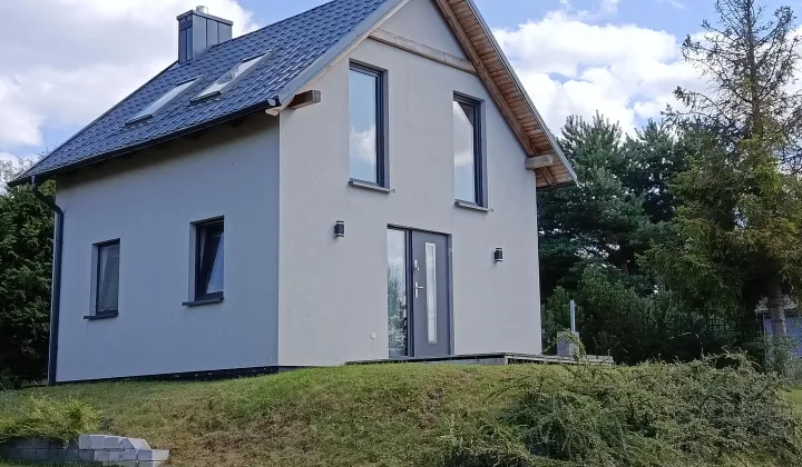 Działka rekreacyjna Niesiołowice, brak tradycyjnych nazw ulic