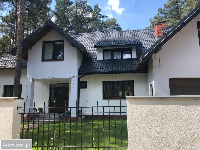dom wolnostojący, 7 pokoi Wilcza Góra, ul. Zaciszna