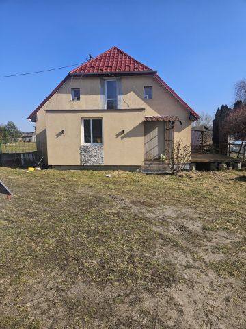 Mieszkanie 4-pokojowe Wardyń Dolny. Zdjęcie 1