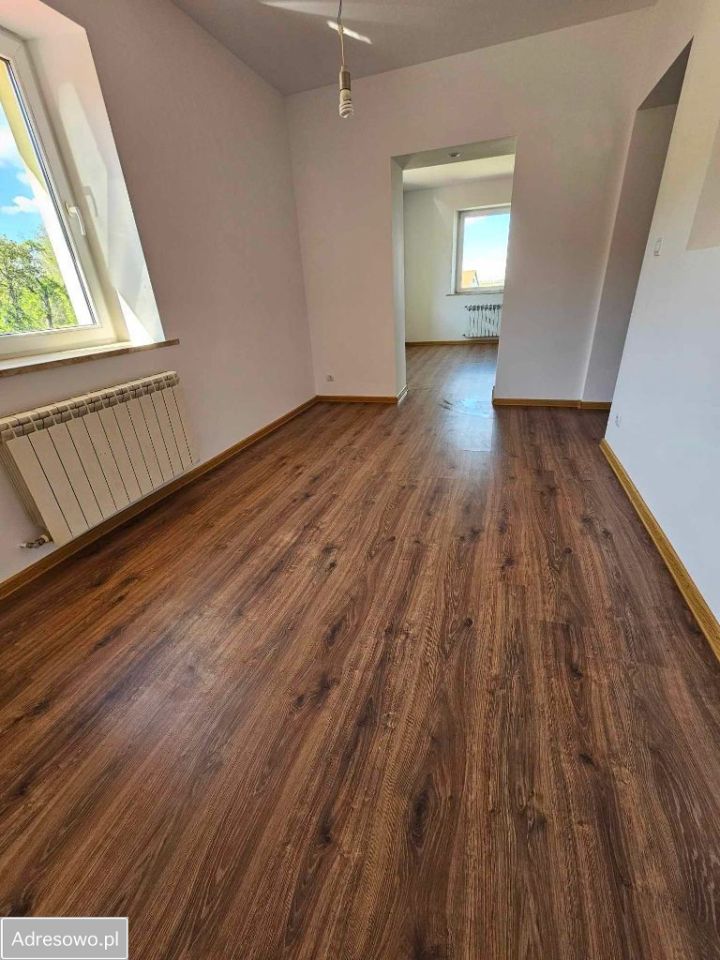 dom wolnostojący, 7 pokoi Jemna. Zdjęcie 18