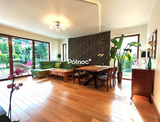 dom wolnostojący, 5 pokoi Łask. Zdjęcie 4