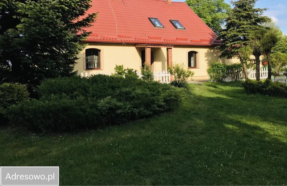 dom wolnostojący, 5 pokoi Sadkowo. Zdjęcie 1