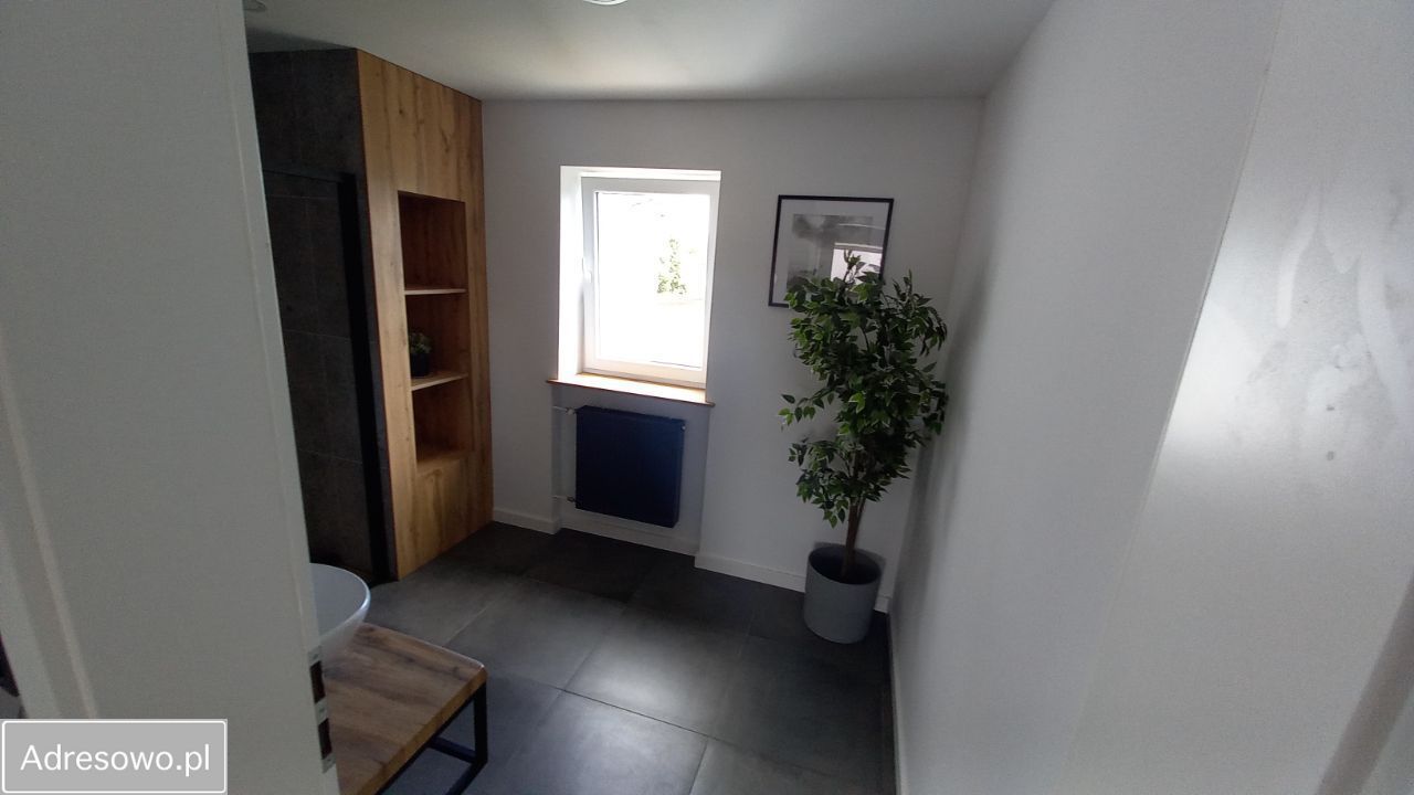 dom wolnostojący, 8 pokoi Bełchatów, ul. Malinowa. Zdjęcie 16