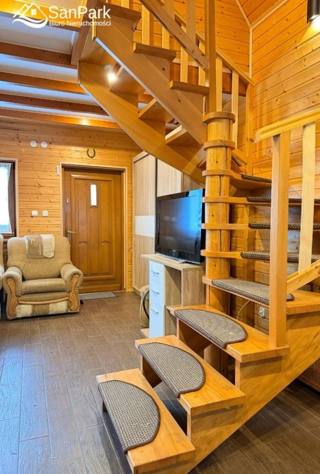 dom wolnostojący, 3 pokoje Bystre. Zdjęcie 9