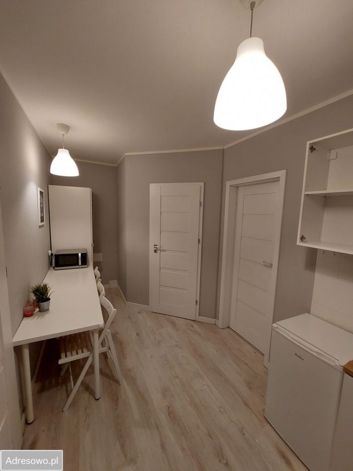 Mieszkanie 3-pokojowe Poznań Nowe Miasto, ul. Warszawska. Zdjęcie 4