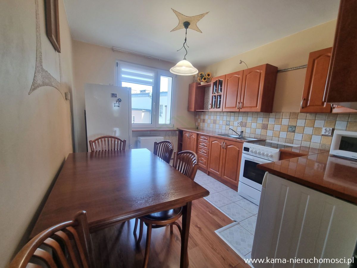 Mieszkanie 2-pokojowe Jelenia Góra Zabobrze, ul. Witolda Małcużyńskiego. Zdjęcie 11