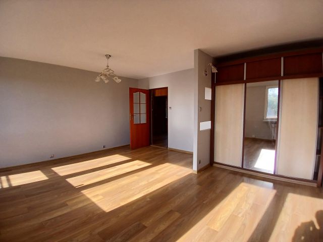 Mieszkanie 3-pokojowe Tarnobrzeg, ul. Mikołaja Kopernika. Zdjęcie 2