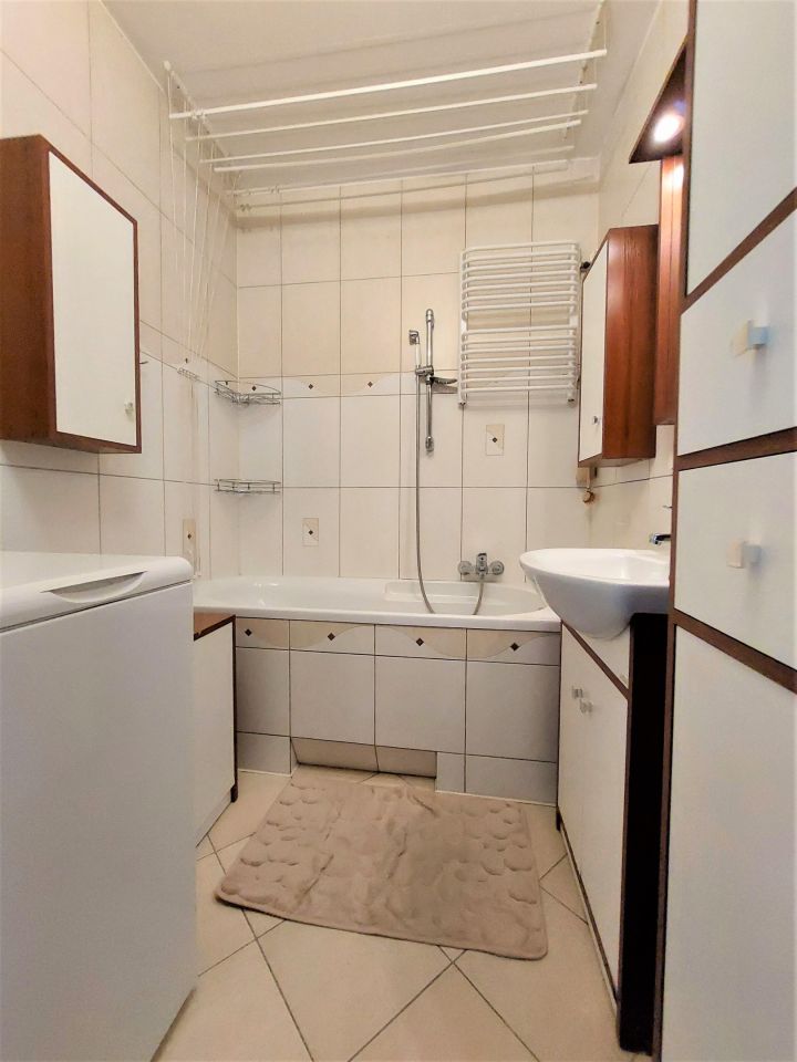 Mieszkanie 3-pokojowe Kielce Świętokrzyskie, ul. marsz. Józefa Piłsudskiego. Zdjęcie 8