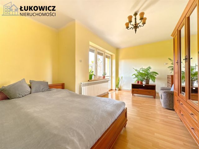 dom wolnostojący, 9 pokoi Kaniów. Zdjęcie 10
