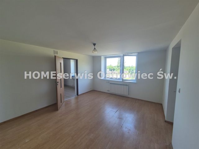 dom wolnostojący, 6 pokoi Ożarów. Zdjęcie 8