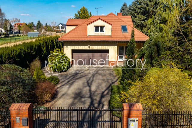 dom wolnostojący, 5 pokoi Zgierz, ul. Młodzieżowa. Zdjęcie 2