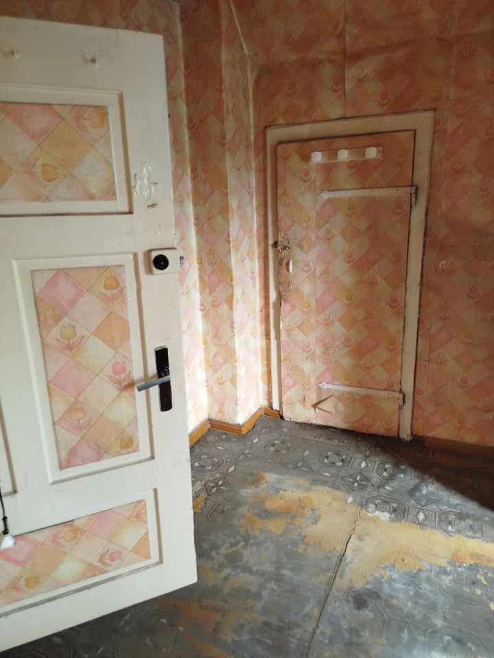 Mieszkanie 4-pokojowe Małujowice, Małujowice. Zdjęcie 12