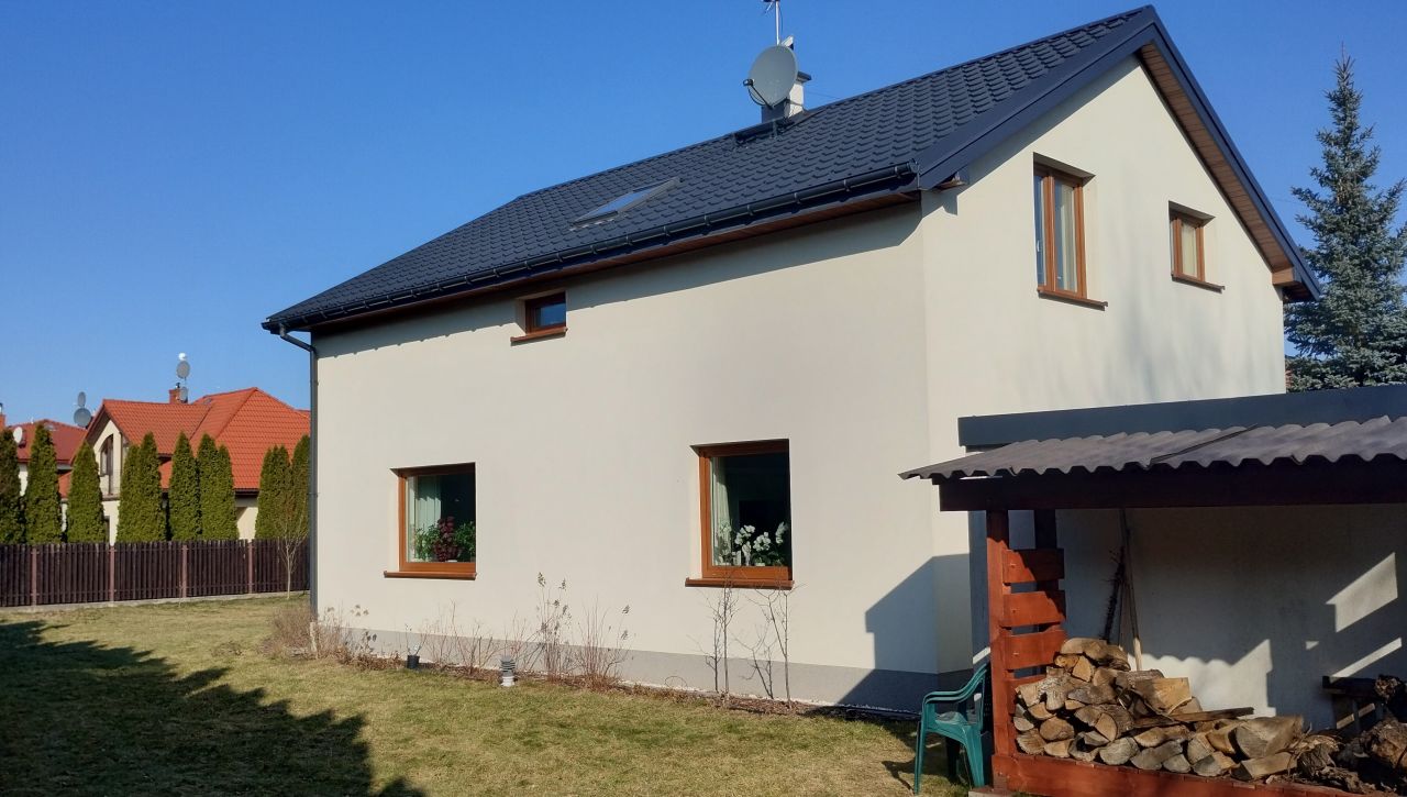 dom wolnostojący, 6 pokoi Łazy, ul. Makowa. Zdjęcie 3