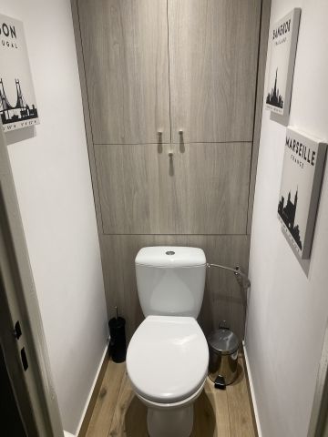Mieszkanie 3-pokojowe Radom Gołębiów, ul. płk. Jana Zientarskiego. Zdjęcie 6