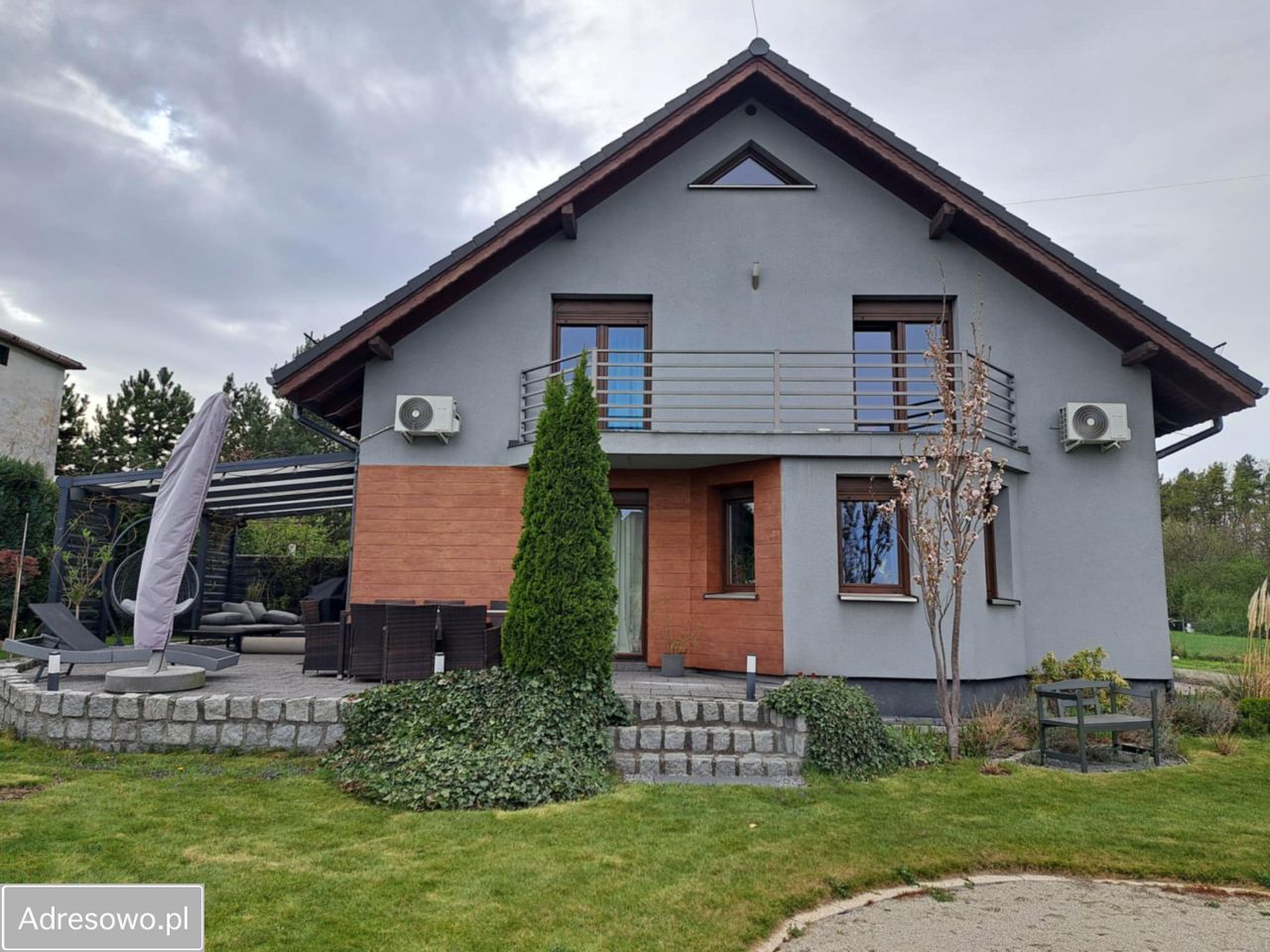 dom wolnostojący, 5 pokoi Gołkowice, ul. Wyzwolenia