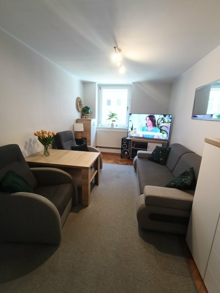 Mieszkanie 3-pokojowe Wrocław Śródmieście, ul. Ładna. Zdjęcie 2