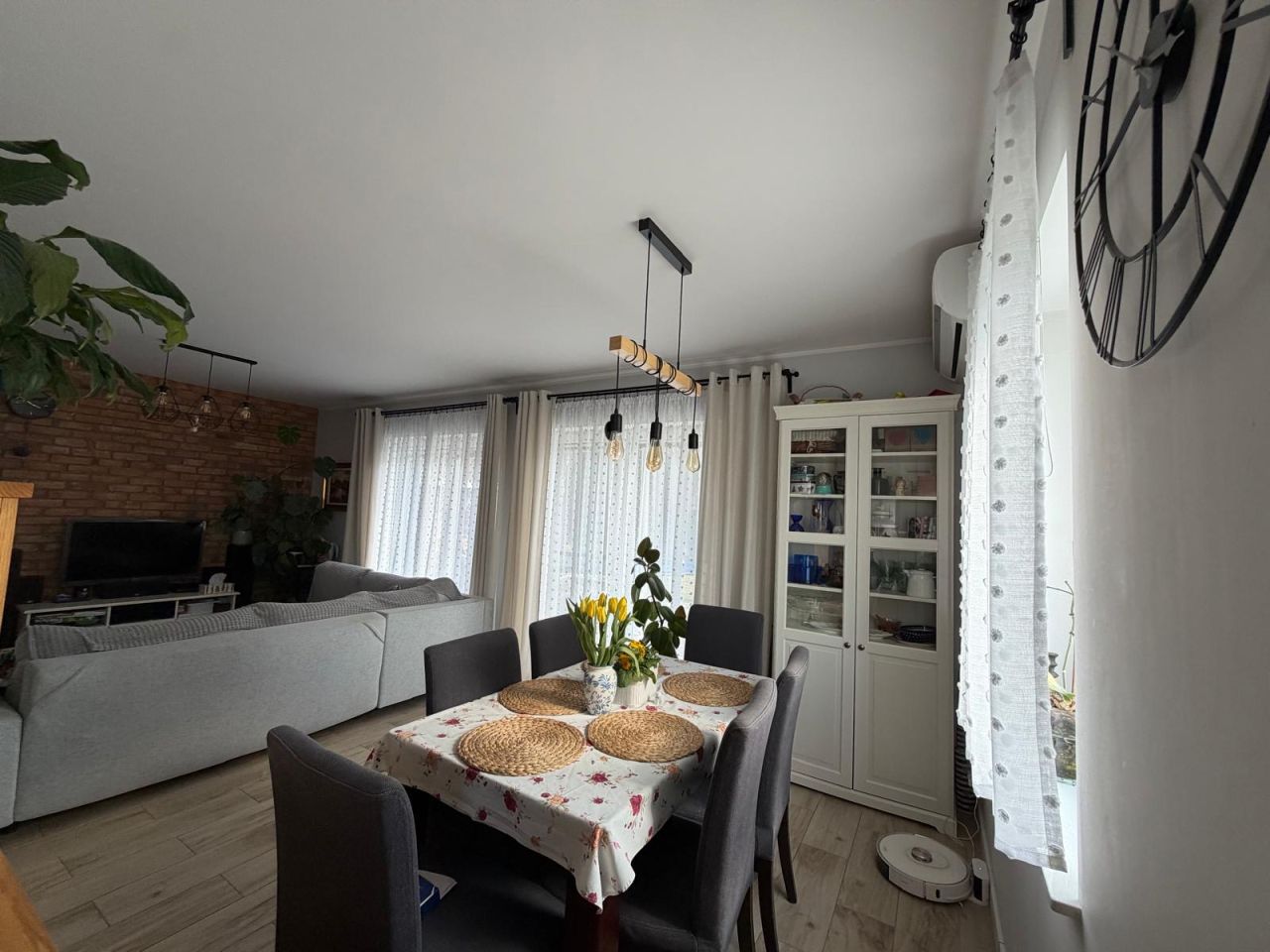 bliźniak, 5 pokoi Niestępowo. Zdjęcie 12