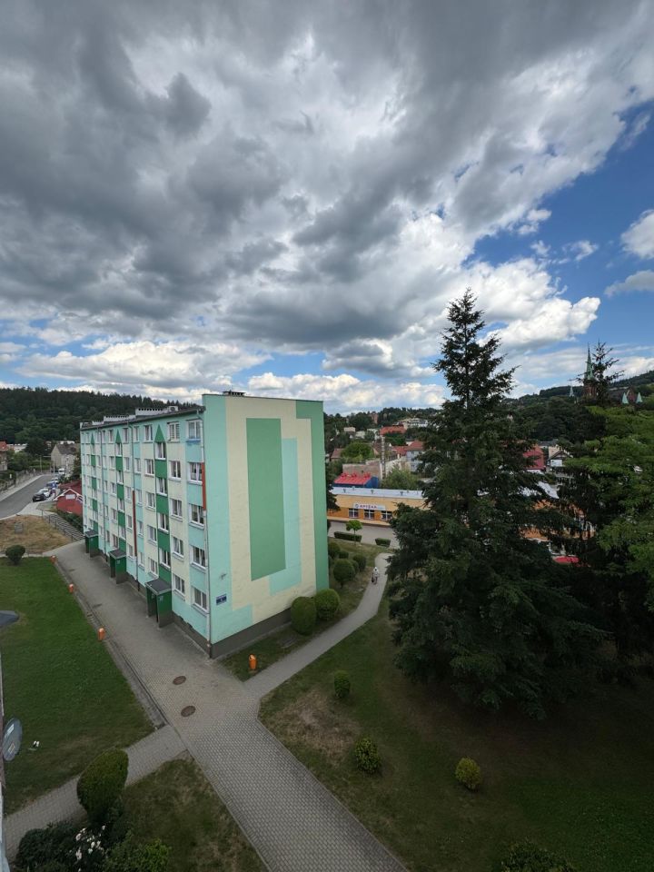 Mieszkanie 3-pokojowe Nowa Ruda, os. Piastowskie. Zdjęcie 10