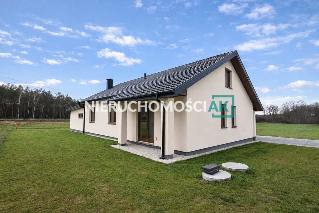 dom wolnostojący, 4 pokoje Pogoń Gosławicka. Zdjęcie 2