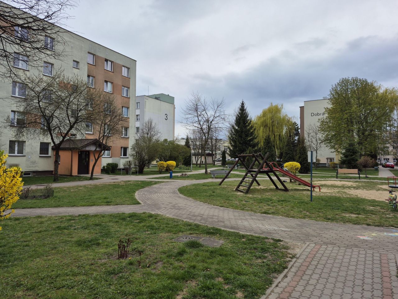 Mieszkanie 3-pokojowe Białystok Bojary, ul. Towarowa. Zdjęcie 1