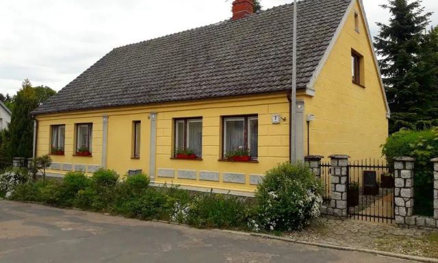 dom letniskowy, 7 pokoi Borne Sulinowo, ul. Lipowa. Zdjęcie 1