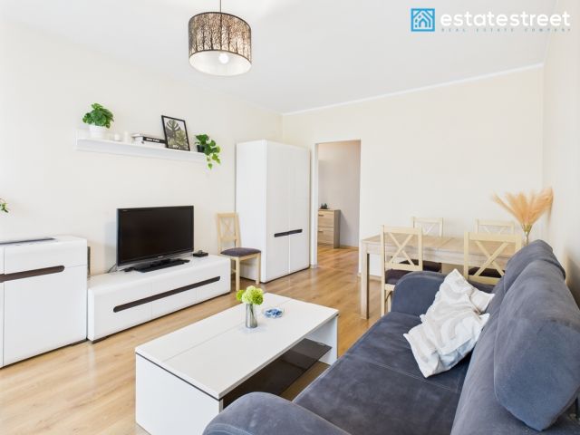 Mieszkanie 3-pokojowe Katowice Zawodzie, ul. Bohaterów Monte Cassino. Zdjęcie 1