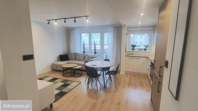 Mieszkanie 3-pokojowe Namysłów, ul. Bolesława Chrobrego. Zdjęcie 1