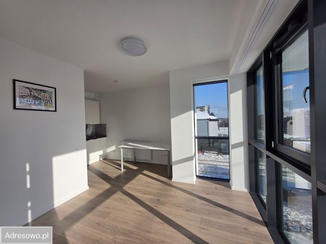 Mieszkanie 1-pokojowe Gdynia Mały Kack, ul. Olgierda. Zdjęcie 1