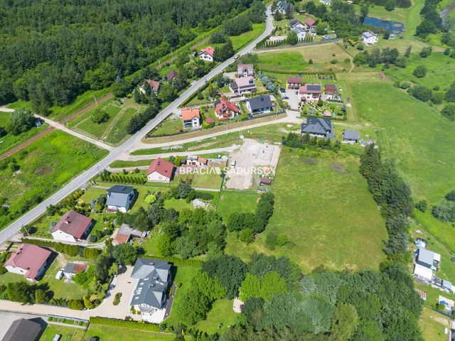 dom wolnostojący, 3 pokoje Rzozów, ul. Długa. Zdjęcie 25