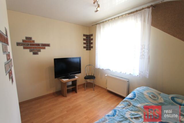 dom wolnostojący, 4 pokoje Radzionków, ul. Szymały. Zdjęcie 11