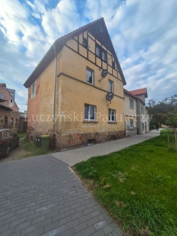 Mieszkanie 3-pokojowe Wleń. Zdjęcie 1