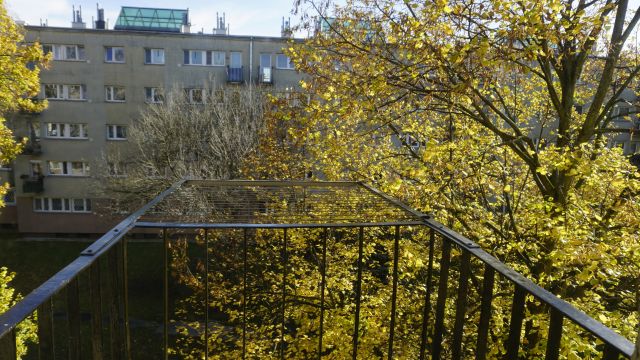 Mieszkanie 3-pokojowe Warszawa Włochy, al. Dwudziestolatków. Zdjęcie 2