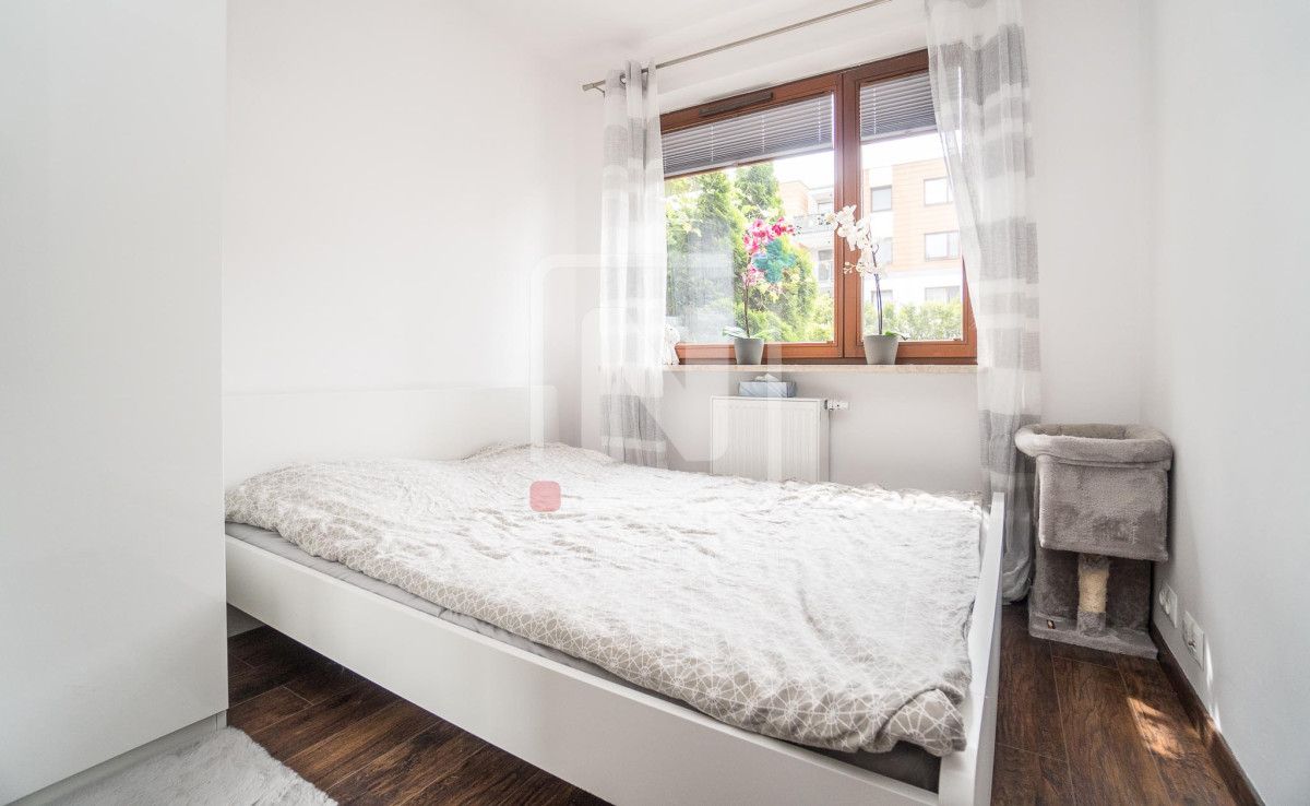 Mieszkanie 3-pokojowe Łomianki. Zdjęcie 3