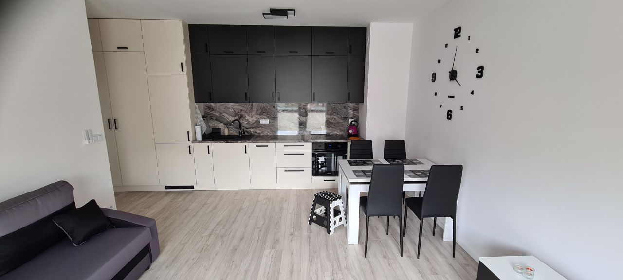 Mieszkanie 2-pokojowe Zamienie, ul. Czekoladowa. Zdjęcie 1