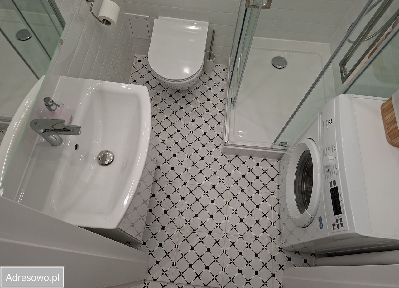 Mieszkanie 2-pokojowe Kraków Stare Miasto, ul. Sereno Fenn'a. Zdjęcie 2