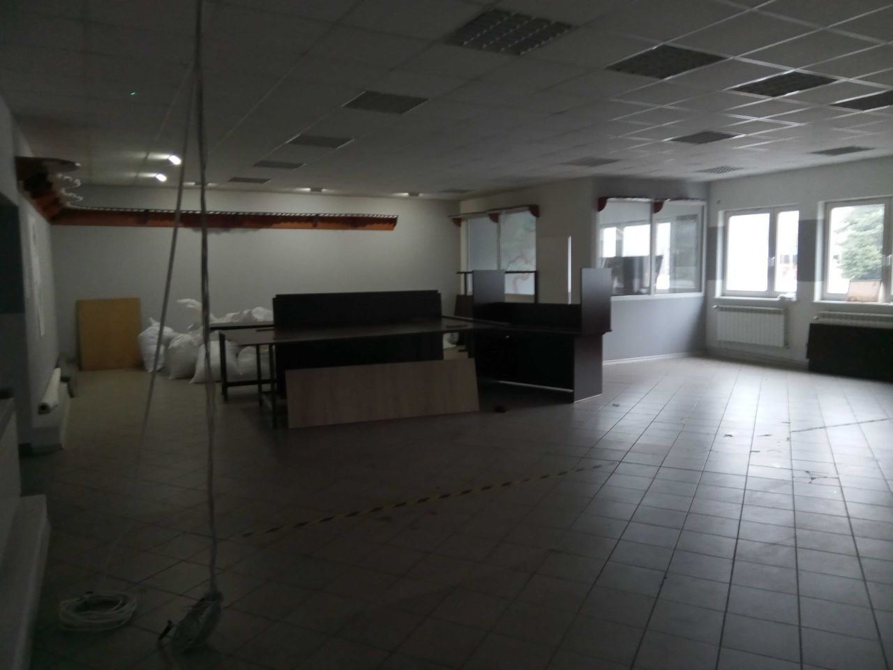 Hala/magazyn Skopanie. Zdjęcie 3