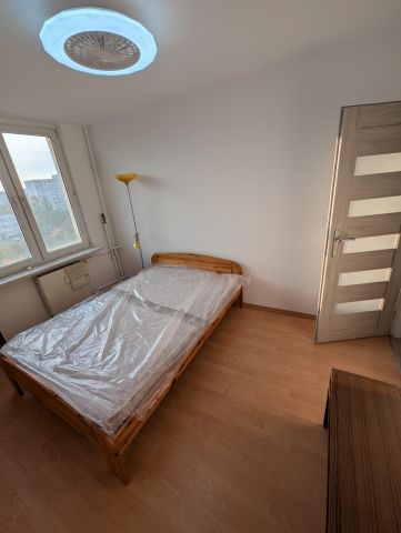 Mieszkanie 3-pokojowe Warszawa Targówek, ul. Rembielińska. Zdjęcie 1