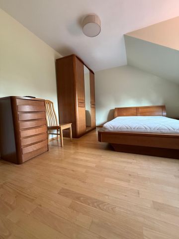 dom szeregowy, 7 pokoi Leszno, ul. Francuska. Zdjęcie 13