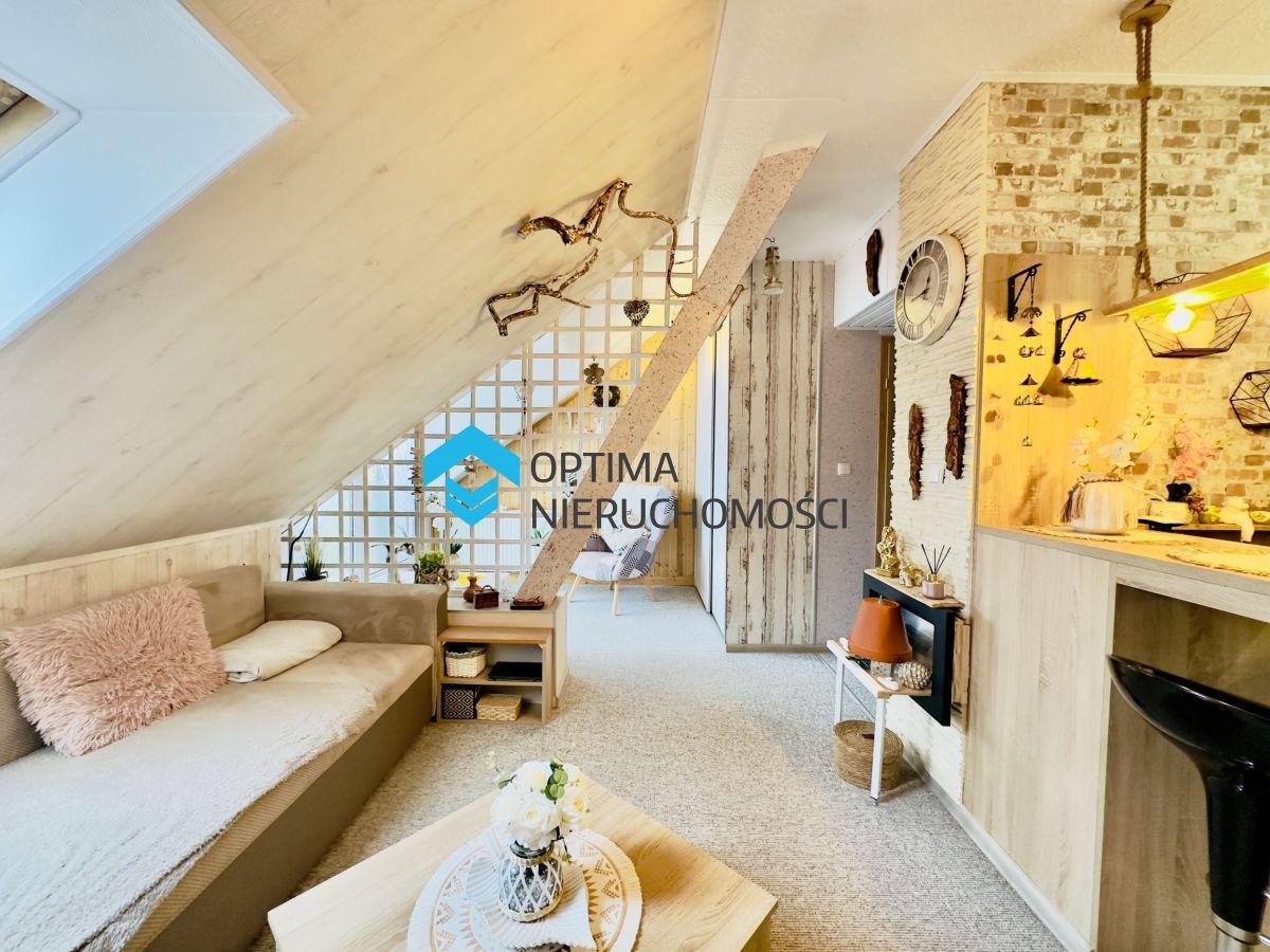 Mieszkanie 1-pokojowe Jelenia Góra, ul. Elewów. Zdjęcie 2