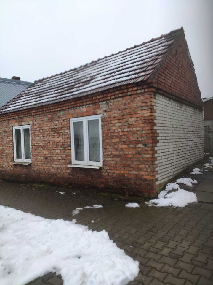 dom wolnostojący, 2 pokoje Wiślica, pl. Solny. Zdjęcie 2
